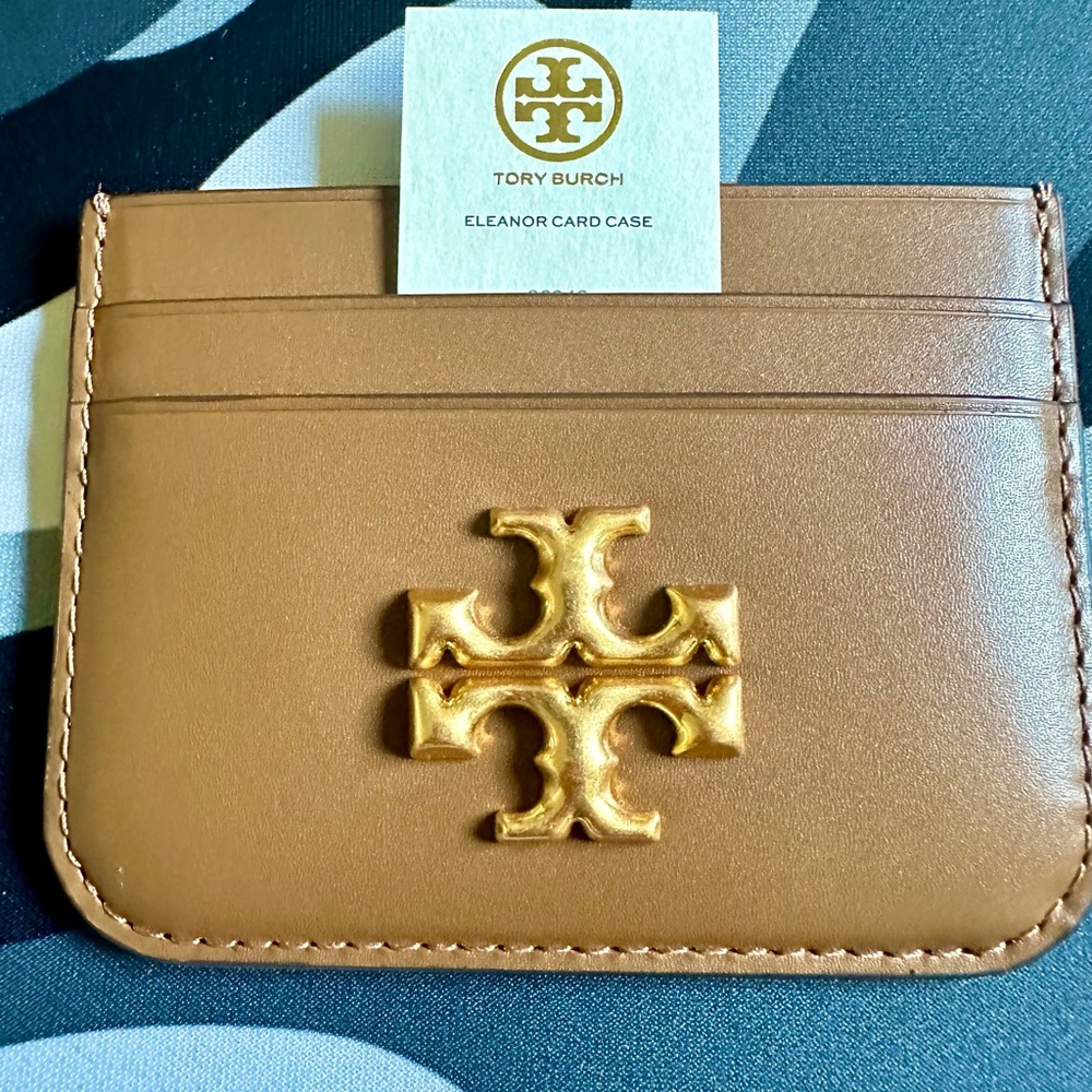 Authentic Tory Burch ELEANOR CARD CASE bnwts!